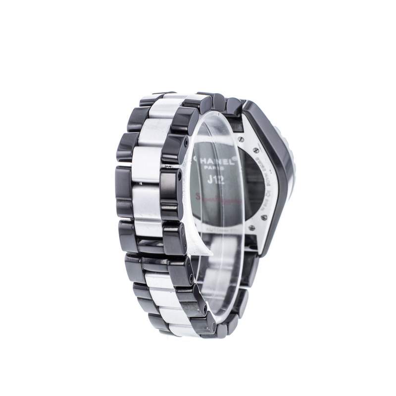 Montre d'occasion CHANEL J12 Superleggera Chronographe homme mouvement automatique certifié (cosc) bracelet céramique - vue D4