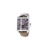 Montre d'occasion TAG HEUER Monaco Lady Diamants femme quartz bracelet cuir cresus - vue 4