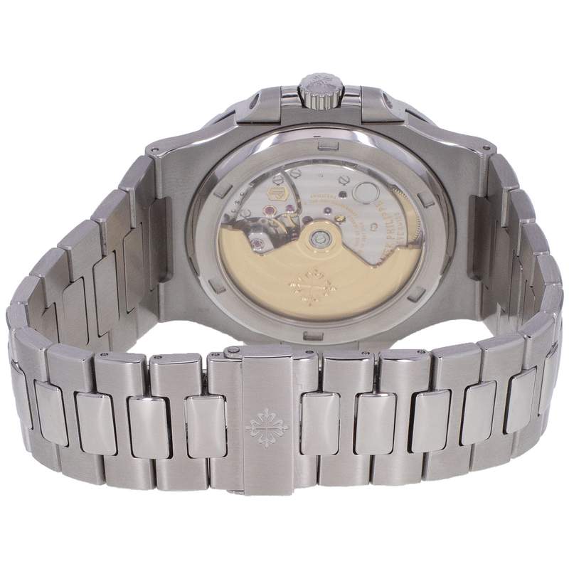 Montre d'occasion PATEK PHILIPPE Nautilus 5711 / 1A homme automatique bracelet acier - vue D4