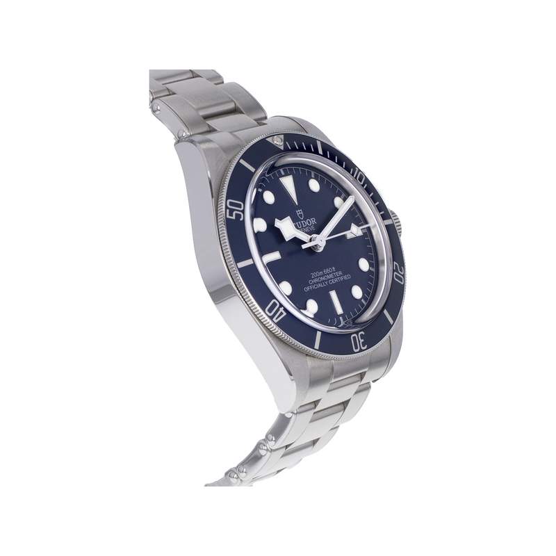 Montre d'occasion TUDOR Black Bay 58 homme mouvement automatique certifié (cosc) bracelet acier - vue 2