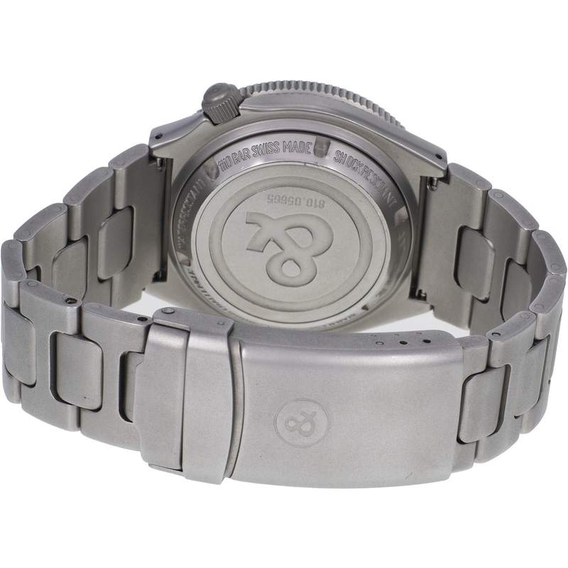 Montre d'occasion BELL & ROSS Hydromax 11000M homme quartz bracelet titane - vue 3