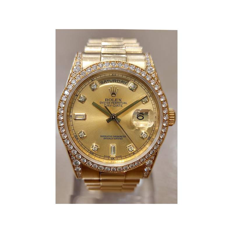 Montre d'occasion ROLEX Day-Date Diamants mixte mouvement automatique certifié (cosc) bracelet or jaune 750/000 - vue 1