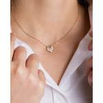 Collier d'occasion CARTIER Amulette XS femme or jaune 750/1000 - vue porté 1