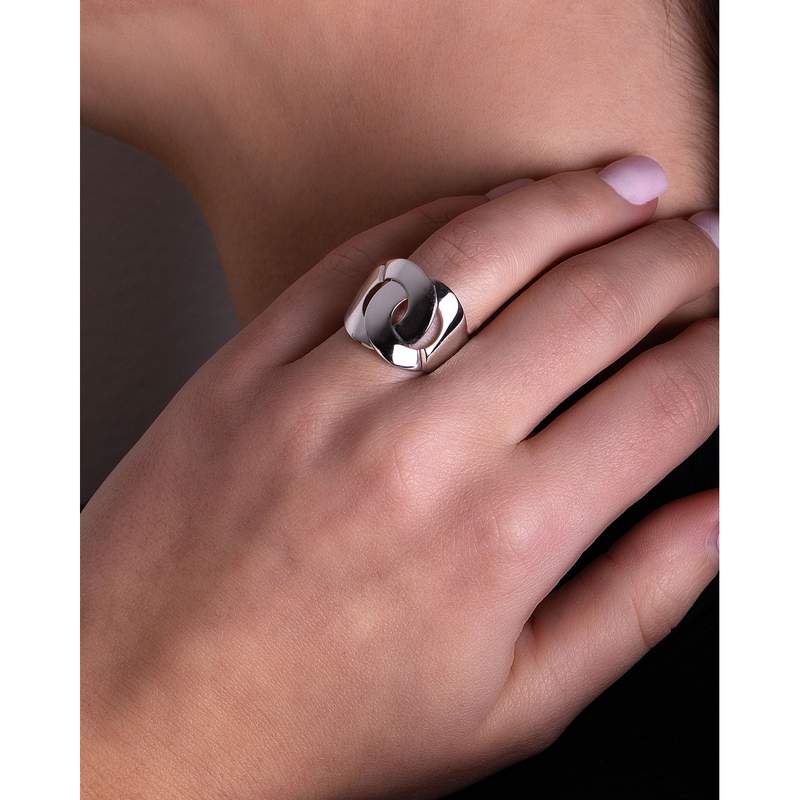 Bague d'occasion DINH VAN Menottes R16 mixte or blanc 750/1000 - vue porté 1