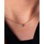Collier d'occasion DINH VAN Le Cube Diamant PM femme or blanc 750/1000 - vue porté 2