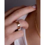 Bague d'occasion CARTIER Love mixte or jaune 750/1000 - vue porté 1