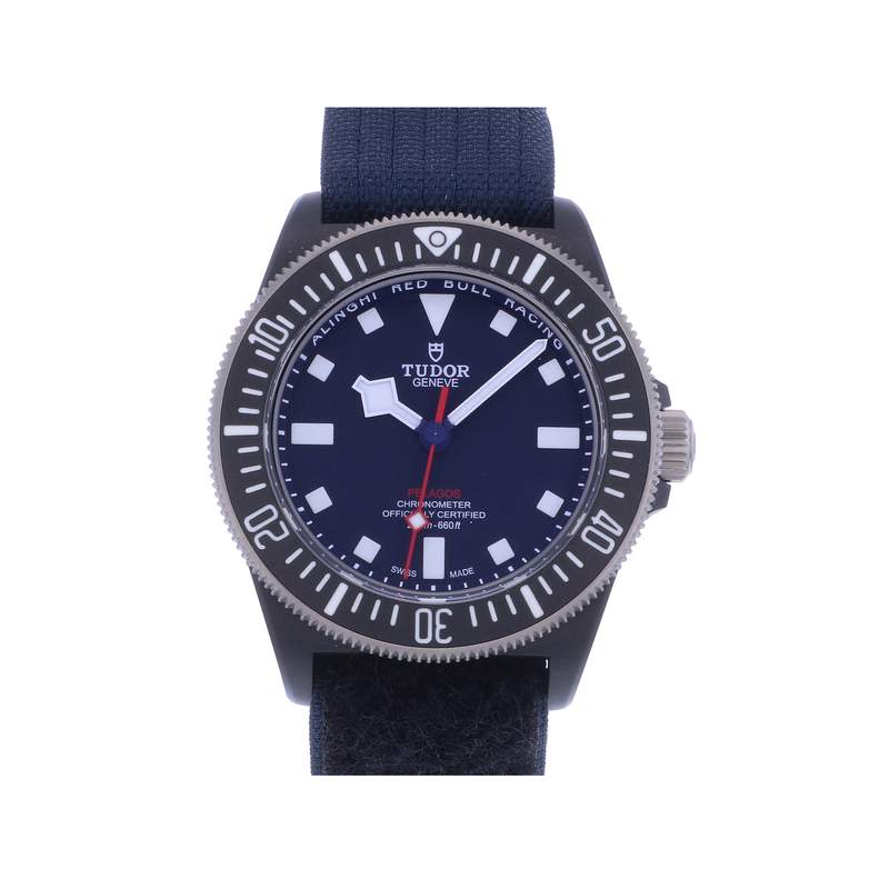 Montre d'occasion TUDOR Pelagos FXD Alinghi Red Bull Racing Edition homme mouvement automatique certifié (cosc) bracelet nato - vue 1