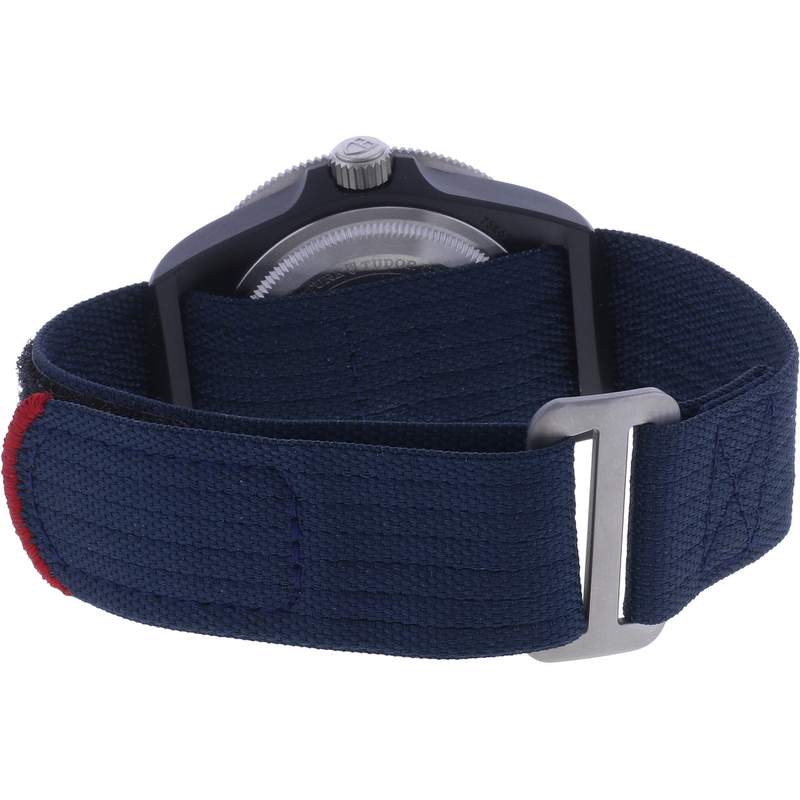 Montre d'occasion TUDOR Pelagos FXD Alinghi Red Bull Racing Edition homme mouvement automatique certifié (cosc) bracelet nato - vue 3